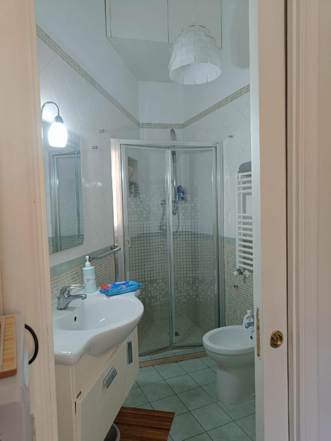 Domusmadre Appartement Napels Buitenkant foto
